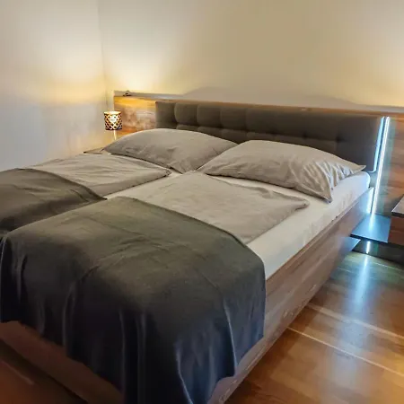 アパート Luxury Sunrise By Interhome Pörtschach am Wörthersee